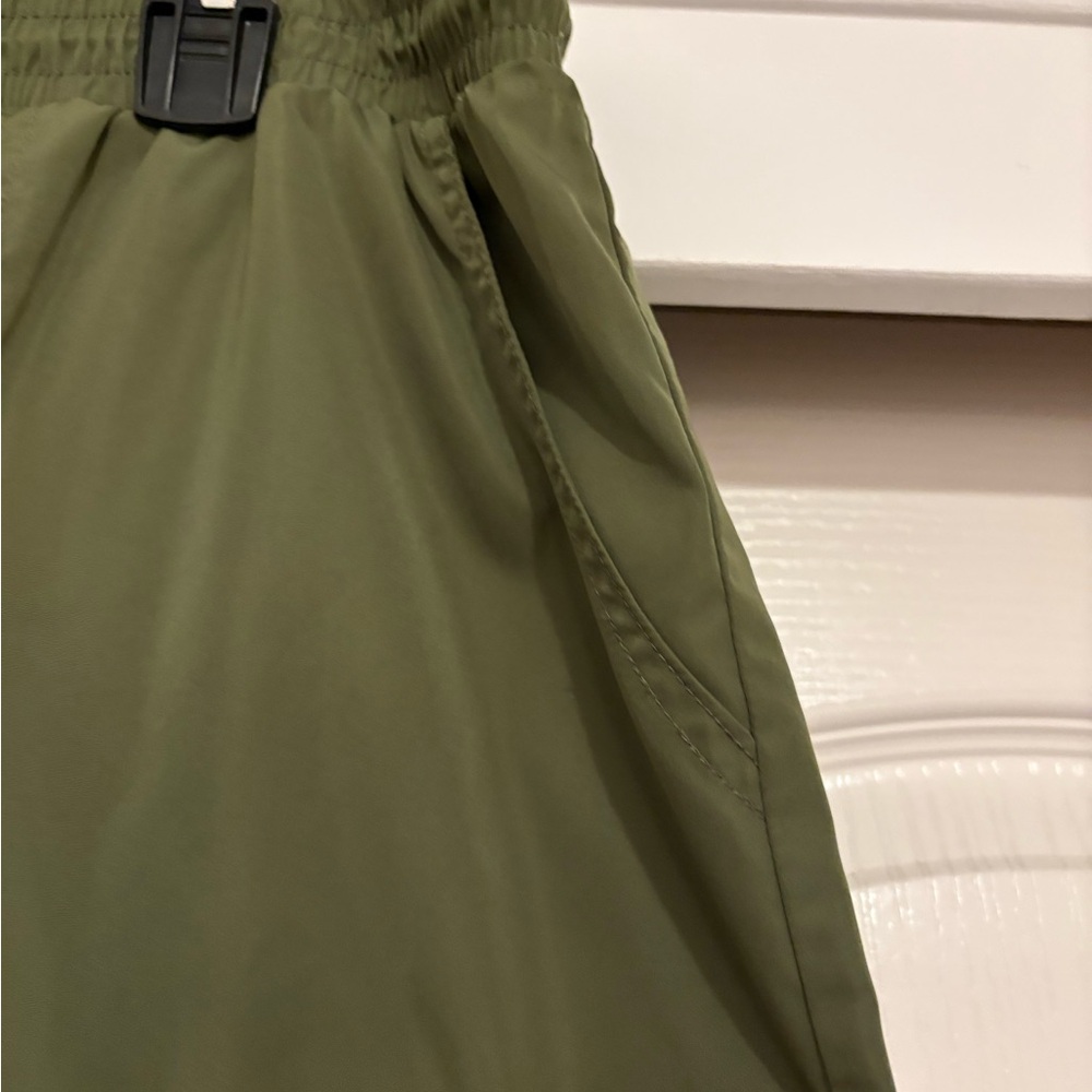 Wild Fable Olive Green Elastic Waist Pants - Picture 2 of 5